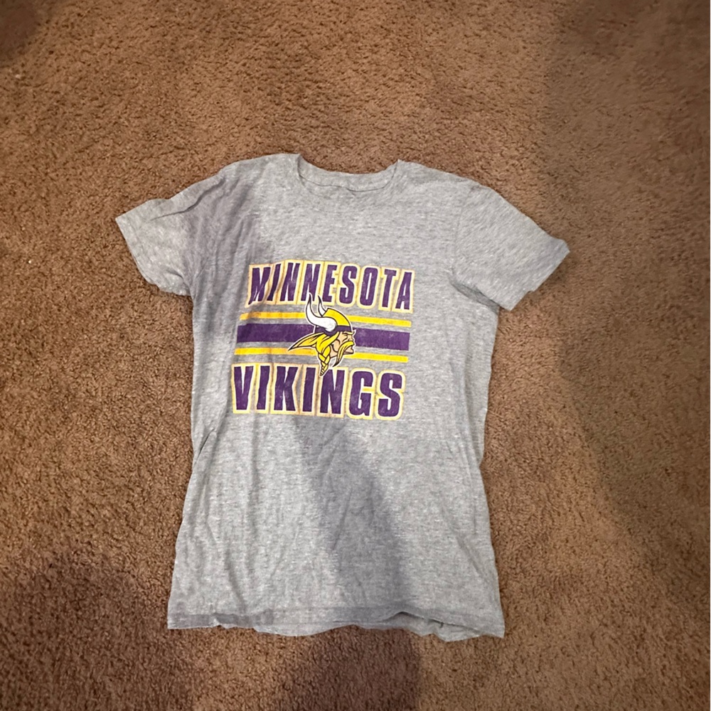 NFL TEAM Store Minessota (MN) Vikings Team Apparel T-Shirt